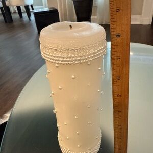 Elegant Pearl-Embellished White Candle